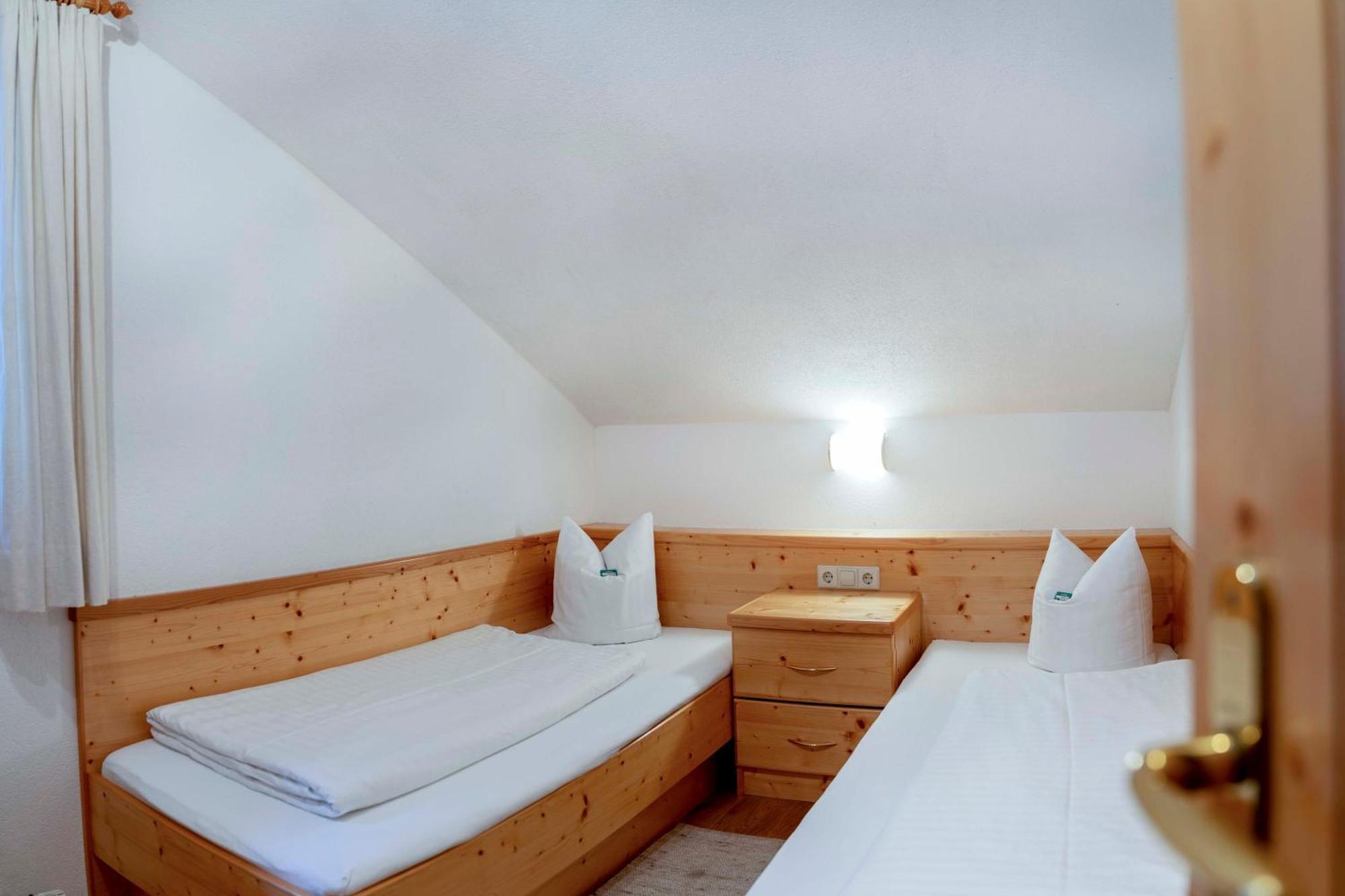 Ruggenthalerhof Apartment Matrei in Osttirol Bagian luar foto